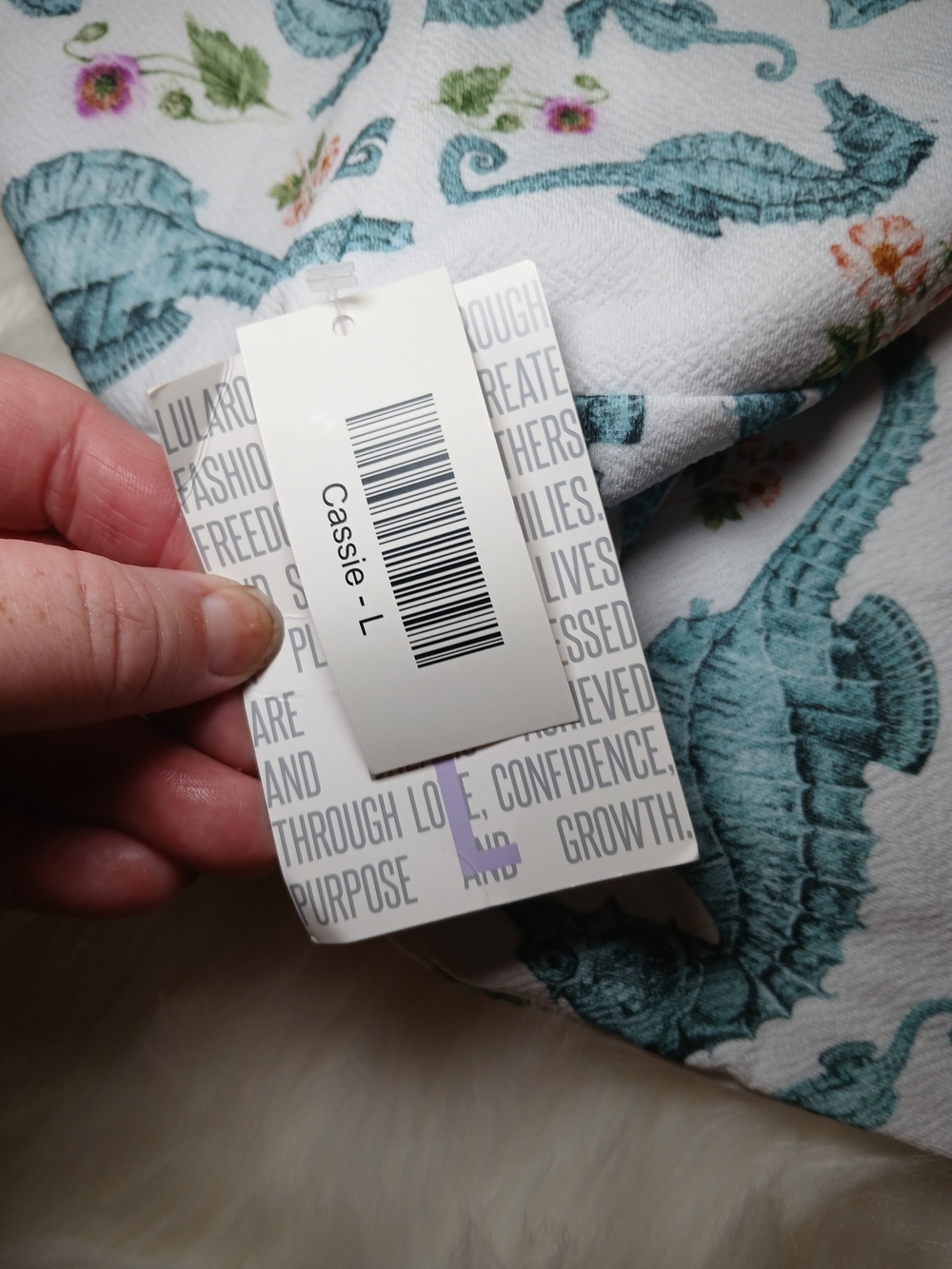 LuLaRoe White Pencil Skirt with Teal Seahorse Print - Picture 4 of 4